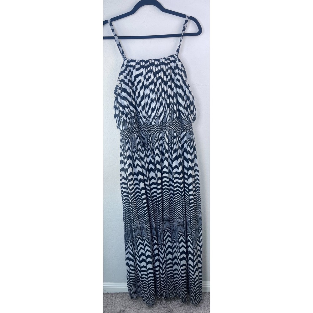 Lane Bryant 18/20 Black White Chevron Maxi Dress‎ Smocked Waist Adjustable Strap